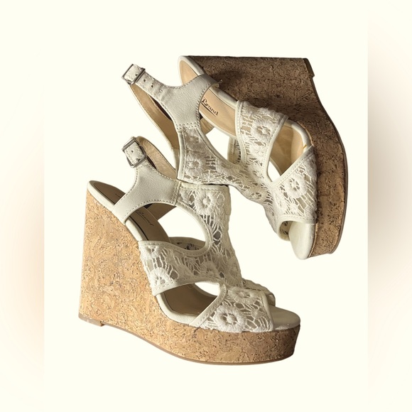 NEW! Lucky Ranette Wedges - Picture 6 of 11